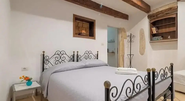 Lamarmora 26 (Adults Only), Забронировать Отель Кальяри Южная Сардиния, рядом с Национальный археологический музей