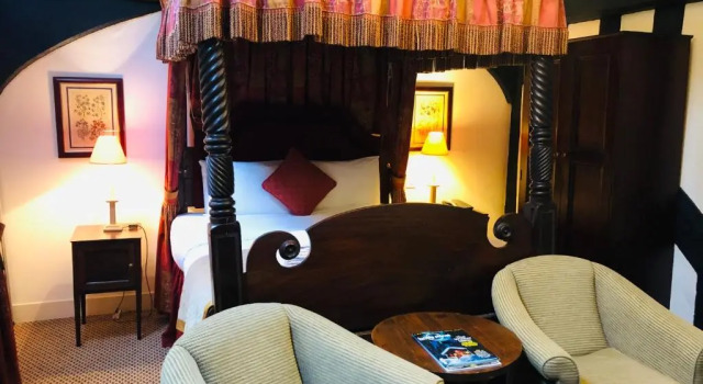 Двухместный номер Standard Brook Red Lion Hotel