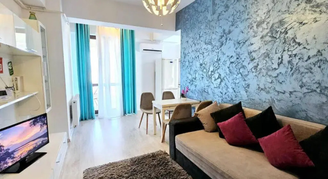 Cityscape Apartment near Palas Mall