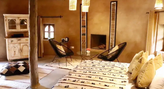 Camera Deluxe Fawakay Villas