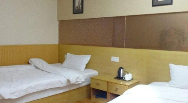 Dazhou Zhongqiao Business Hotel, Buchen Sie Hotel Dachuan Dazhou