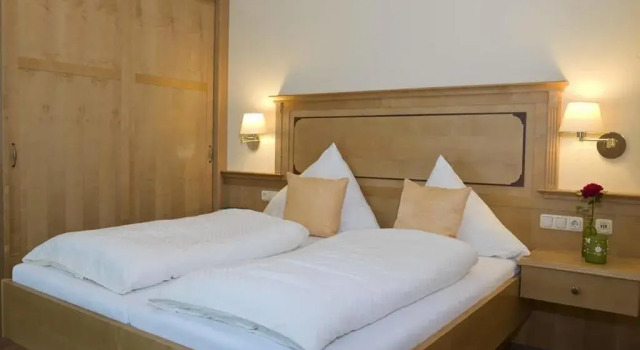 Appartementhaus St. Florian, Varaa Hotelli Hotellit Baijeri pysäköinnillä, Pysäköinti