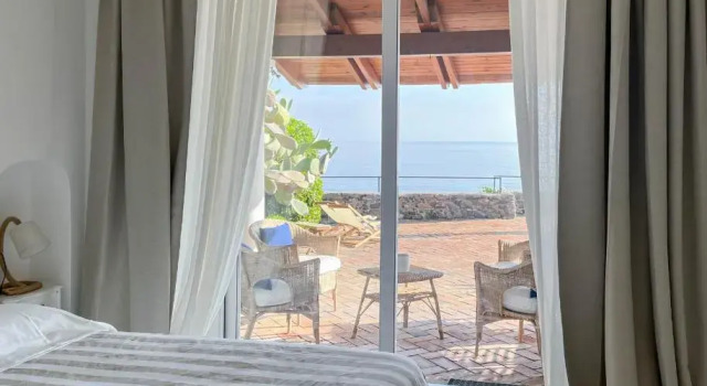 Номер Deluxe Nelinda Waterfront Accommodation