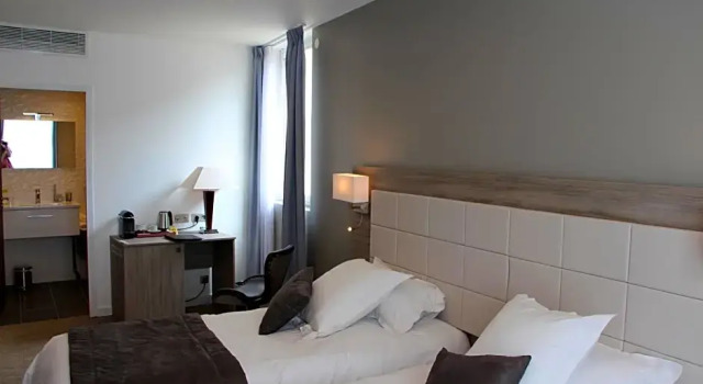Номер Standard Hôtel LEsturgeon