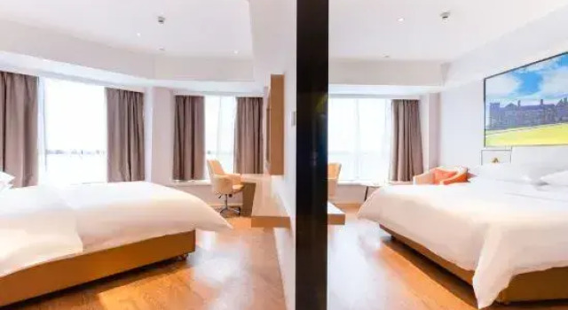 Семейный люкс Vienna 3 hao Hotel (Yueyang Chenglingji Zhichang)