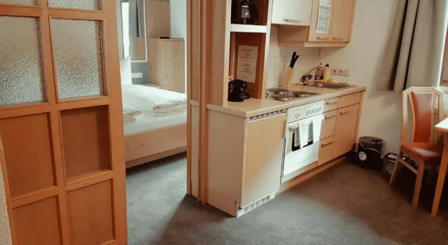 Апартаменты Hotel Pension Kirchplatz