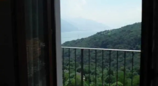 Apartments Gravedona Panoramic, Prenota Appartamento Hotel a Como con parcheggio, Parcheggio