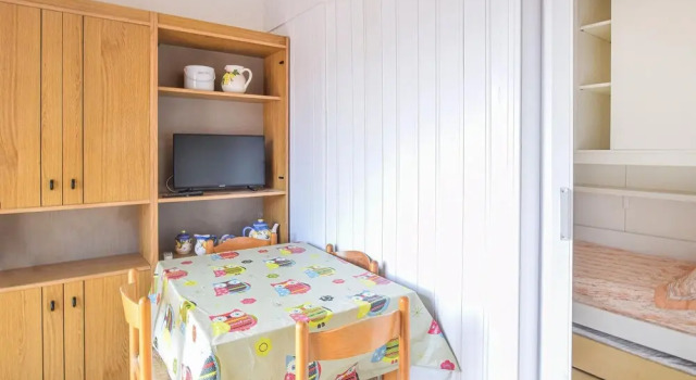 Amazing Apartment in Botricello With 1 Bedrooms, Prenota Appartamento Botricello 
