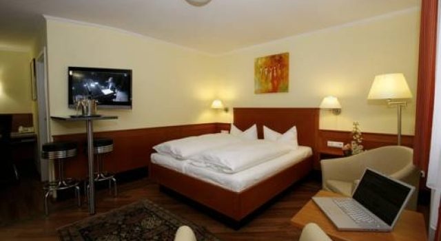 Gästehaus Kral, Varaa Huoneisto Hotellit Baijeri pysäköinnillä, Pysäköinti