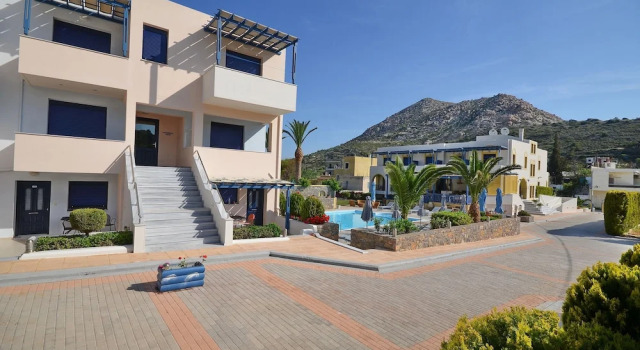 Апартаменты c 1 комнатой с балконом и с видом на горы Emporios Bay Hotel Chios