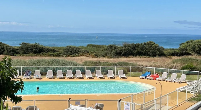 Апартаменты Appartements front de mer 2 piscine chauffées la pironnière Residence de lestrand
