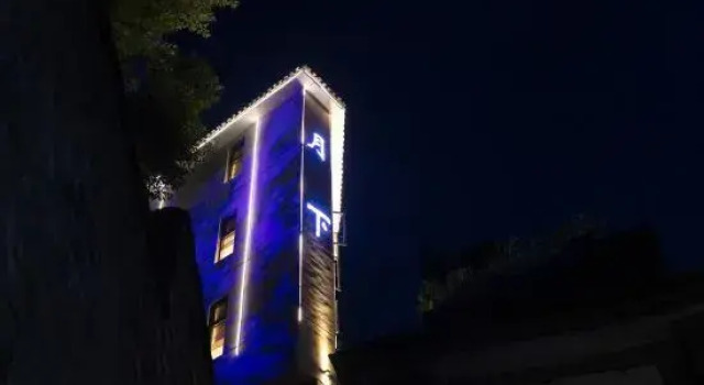 Yuexia Vacation Courtyard (Phoenix Ancient City Branch), Rezerwuj Hotel Xiangxi Hunan