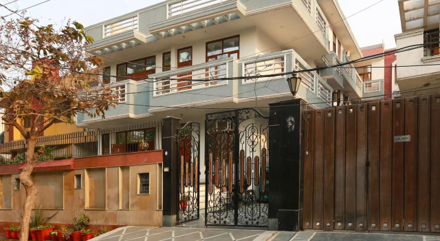 OYO 11752 Hotel Sun Palace Residency