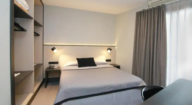 Двухместный номер Standard Hotel Esplugues
