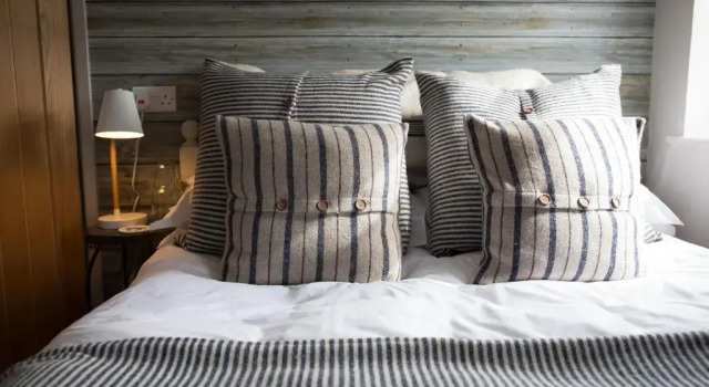 No33 Hillview Lodge, Prenota Hotel Brancaster Norfolk