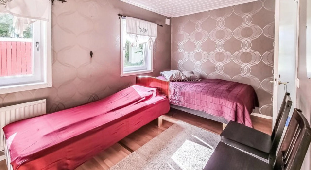 Nice Home in Fjällbacka With Wifi and 2 Bedrooms, Book Hotel  