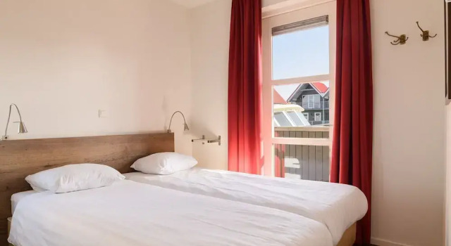 Бунгало с балконом Summio Havenresort Terherne