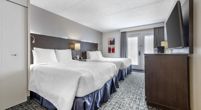Четырёхместный номер Standard Best Western Hotel Brossard