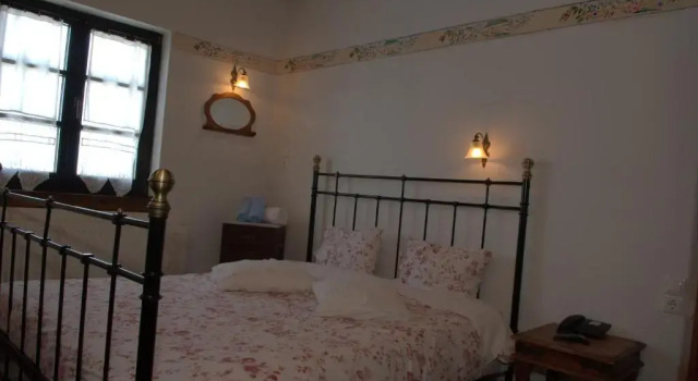 Veras Traditional House