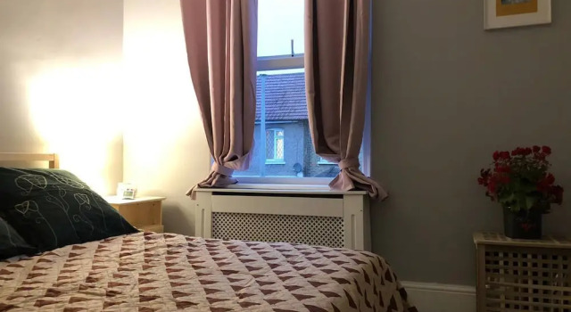 Double bedroom near Heathrow, Забронировать Отель СПА-отели Англии, SPA-услуги