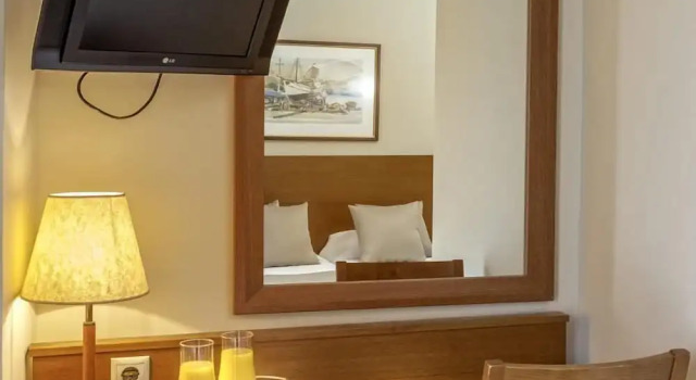 Двухместный номер Superior с балконом Athos Hotel