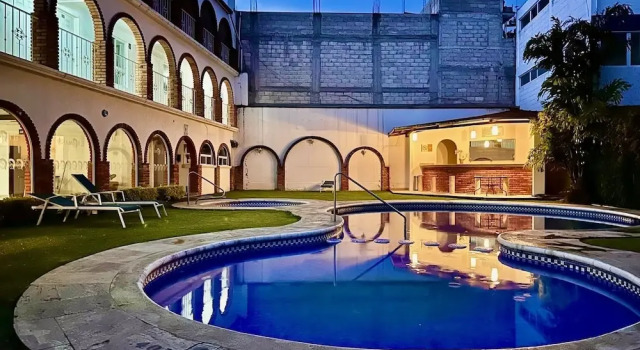 Hotel El Romano, Prenota Hotel Hotel a Stato del Messico con parcheggio, Parcheggio