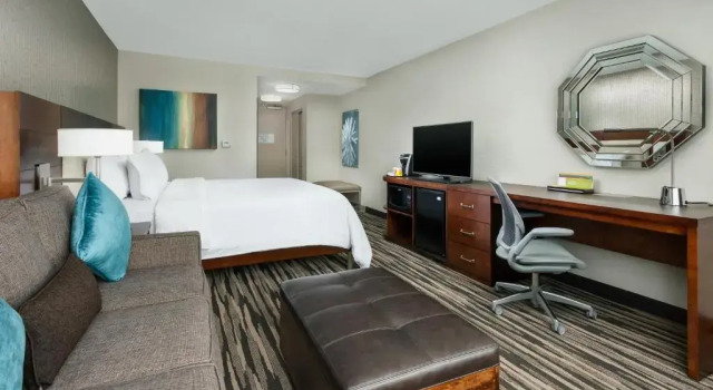 Номер Standard с видом на город Hilton Garden Inn Palo Alto