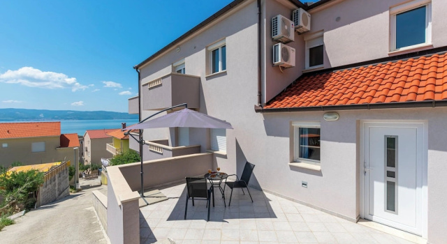 Студия Apartments Danijela