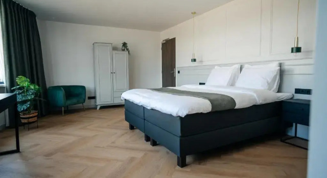 Полулюкс MyHotel Steenwijk - Giethoorn