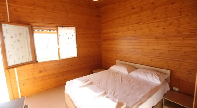 Bunec Beach Resort, Đặt Khu nghỉ dưỡng Himare Vlorë County