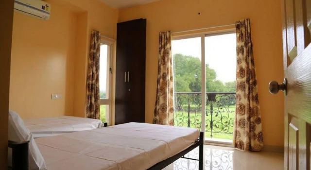 14 Square Magarpatta - Bhosale Nagar