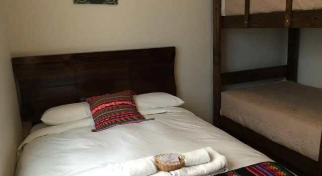 Munay Bed & Breakfast, Забронировать Отель Отели в центре Мирафлореса, в центре