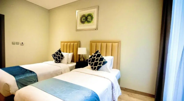 Beach Villa с 4 комнатами Dragon Beach Hotel