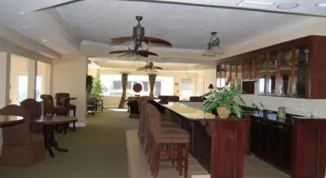 DiMucci TT 402 Condo, Забронировать Апартаменты/квартира Дейтона-Бич Daytona Beach Area, рядом с Церковь для автомобилей в Дейтона-Биче