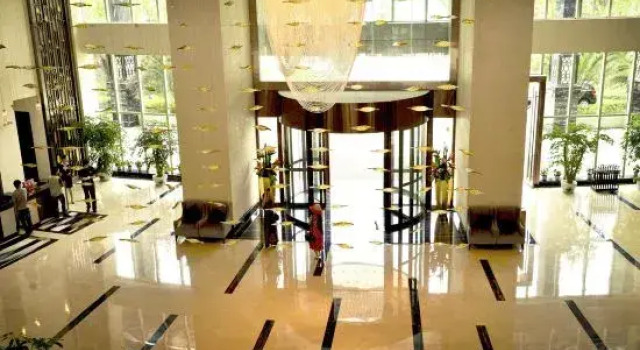 mianyang Filin Taohuadao Hotel, Rezerwuj Hotel Hotele 5-gwiazdkowe w Mianyang, 5*