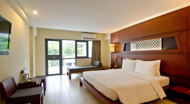 Двухместный номер Deluxe Jacuzzi Sunshine Garden Resort