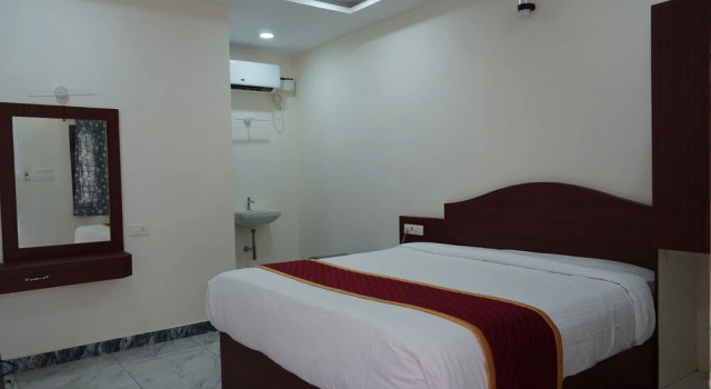 Skanda Residency, Varaa Hotelli Pondicherry Tamil Nadu