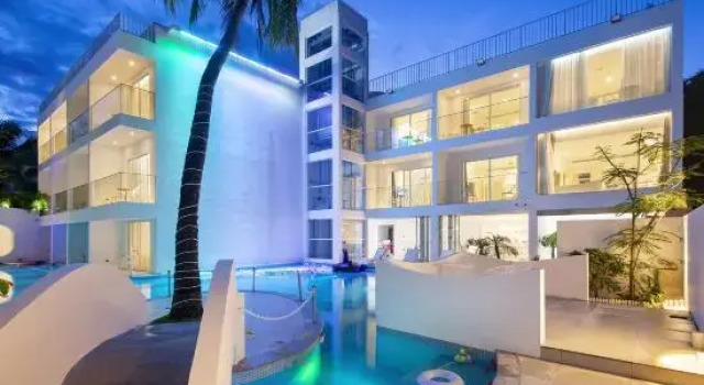Sanya Tianbian that sea B&B (Yalongwan Bohou Branch), Book Bed and Breakfast Hotels in Hainan with a Pool, Swimming Pool