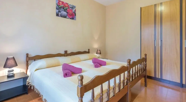 Nice Home in Fazana With Wifi and 2 Bedrooms, Prenota Hotel Valbandon Istria