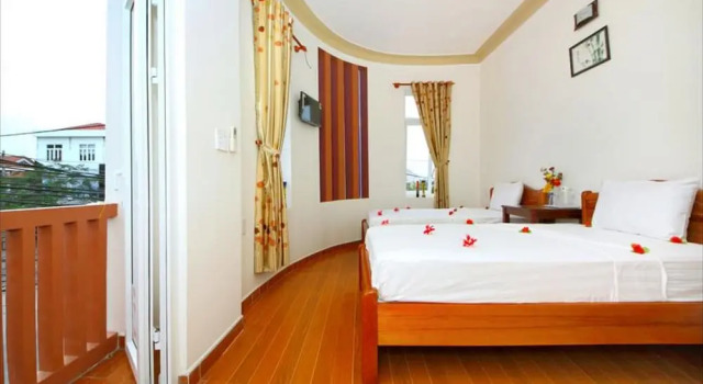 Семейный номер Standard с балконом Center Homestay