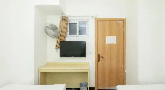 Двухместный номер Economy Chenggang Express Hotel (Beijing Bo'ai Hospital)