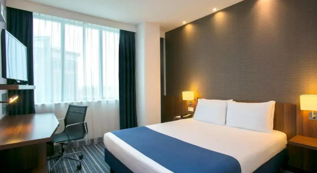 Номер Standard Holiday Inn Express Amsterdam - Schiphol by IHG