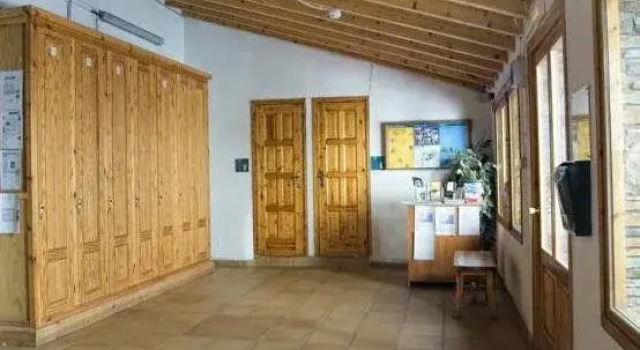 Alberg Anna Maria Janer, Забронировать Отель Льивия Baixa Cerdanya