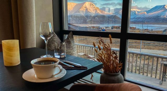 Radisson Blu Polar Hotel, Spitsbergen, Boek Hotel Longyearbyen Spitsbergen
