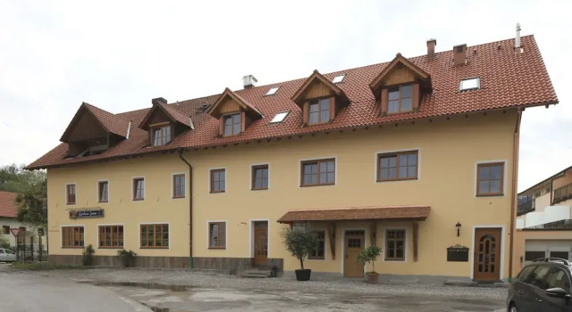 Hotel Gasthaus Sonne, Buchen Sie Hotel Peißenberg Pfaffenwinkel