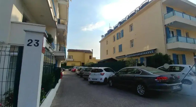 Charmant studio proche de Nice à 300m des plages
