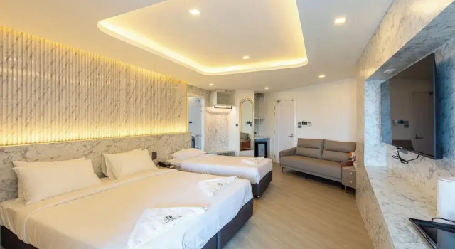 Номер Deluxe Airbus Hotel At Phawana Station