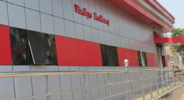 Hotel Vindhya Residency, Забронировать Отель Мирзапур штат Уттар-Прадеш