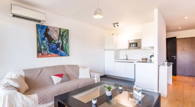 Cita di Sali 21450, Rezerwuj Hotel Hotele w Korsyka z parkingiem, Parking