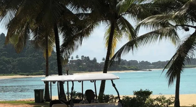 La Baie des Sirenes, Book Hotel Hoteller i Bereby med pool, Swimmingpool